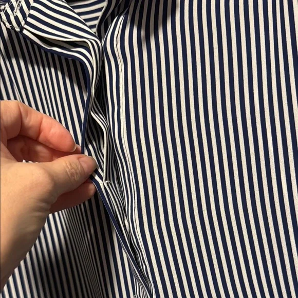 LOFT Blue and White Flutter Sleeve Blouse - Picture 4 of 4